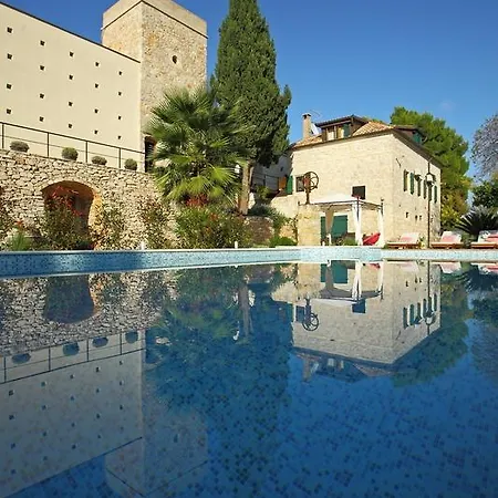 Dojmi Villa Vis